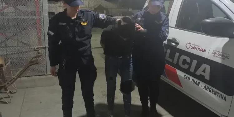 Mamá sanjuanina le robó la bici a la compañerita de su hija en la escuela