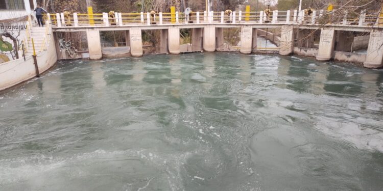 Horror en el Partidor San Emiliano: Hombre se lanzó al canal y fue hallado sin vida