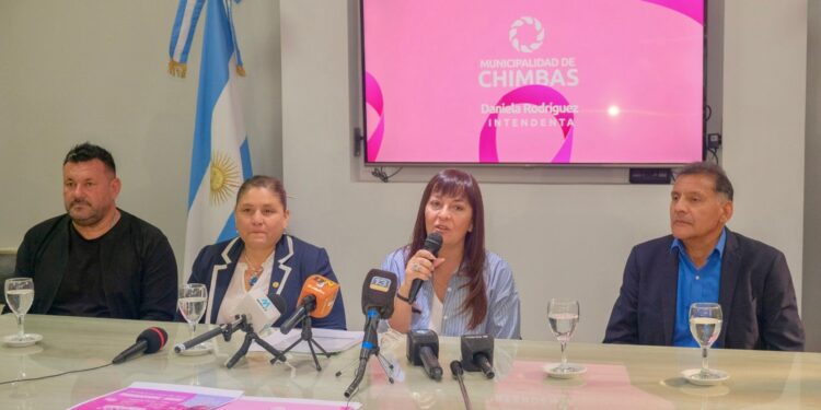 Chimbas se viste de rosa: todos unidos en la maratón contra el cáncer de mama