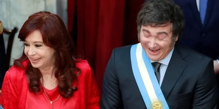 Cristina Kirchner criticó a Javier Milei: “Se la pasa boludeando en las redes”