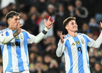 La Selección Argentina dio un show y goleó 3-0 a Chile