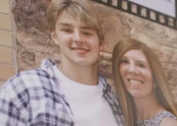 Tenía 17 años, le pidieron fotos íntimas, lo extorsionaron y se quitó la vida