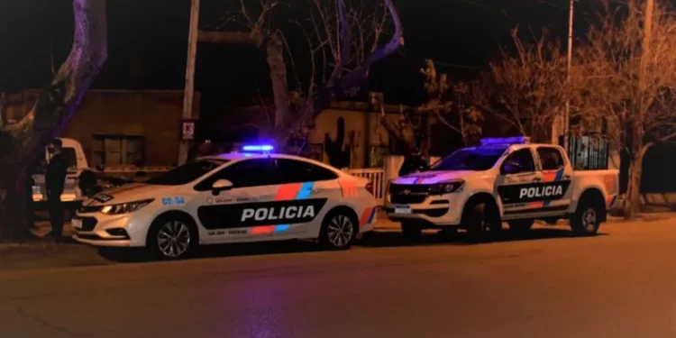 Serenos de Pocito detienen a ladrón a golpes en intento de robo