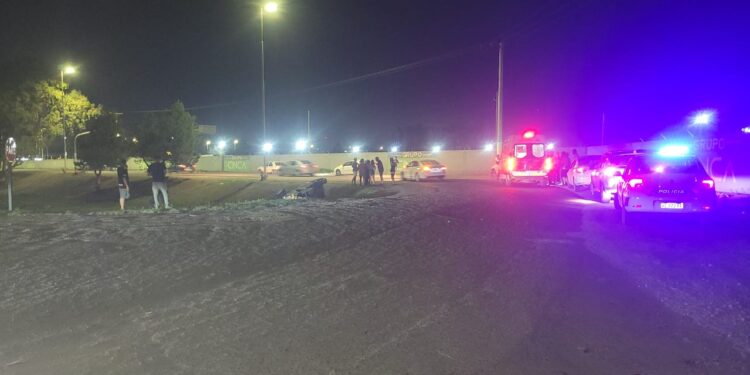 Vuelco en la Ruta 40: perdió el control de su camioneta y volcó violentamente