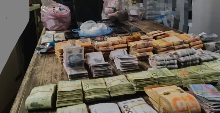 Rawson: Capturan a presunta líder narco con 7 millones en efectivo y cocaína