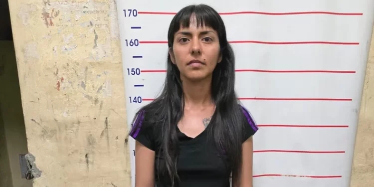 La atraparon tras robar un celular en la YPF Caucete: fue detenida y el celular devuelto