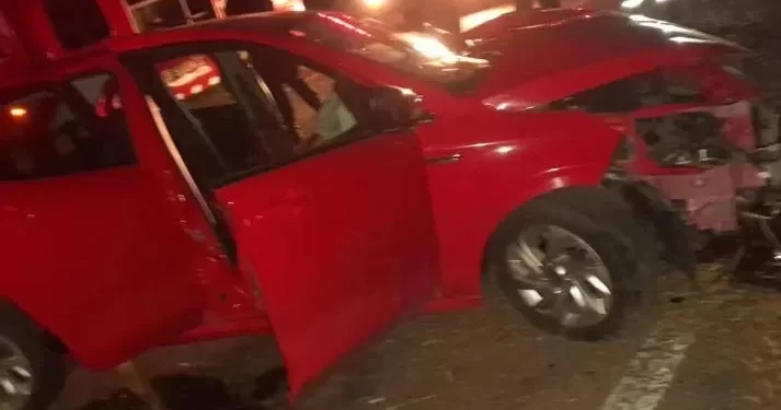 Tragedia en San Martín: un hombre murió en violento choque contra un árbol