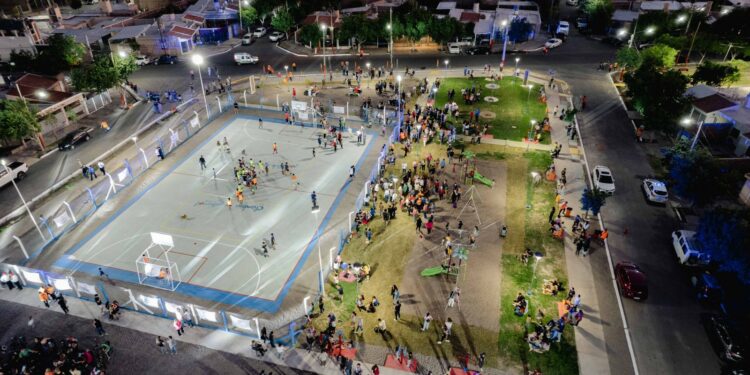 Chimbas sumó un nuevo espacio deportivo y recreativo en el Barrio Andacollo 8