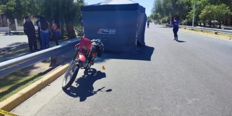 Descompensación fatal: Identifican al hombre que murió al caer en su moto
