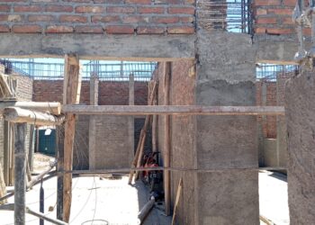 Obrero en estado crítico tras caer de un andamio en construcción de Pocito