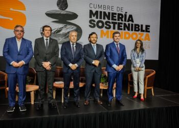 El gobernador Marcelo Orrego es el primer presidente de la Mesa del Cobre