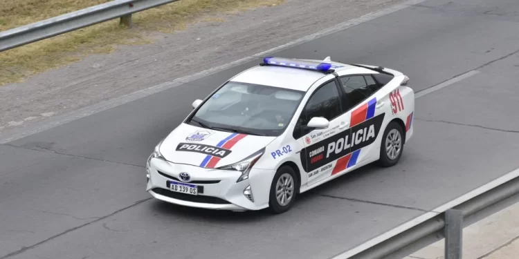 Milagro en la Ruta 20: choque entre camión y camioneta terminó sin víctimas