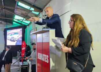 Rematarán 22 vehículos municipales en la Caja de Acción Social