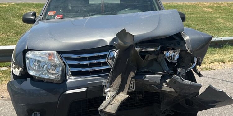 Violento choque en Ruta 40: una mujer hospitalizada tras el impacto