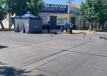 Motociclista perdió la vida tras impactar con una furgoneta