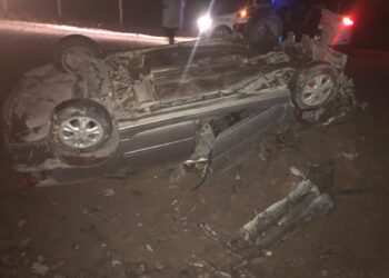 Violento vuelco en la Ruta 20: cuatro personas heridas tras el accidente