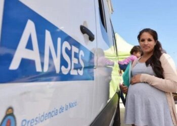 El Gobierno aumentó las asignaciones de ANSES: ¿Cuánto cobrarán?