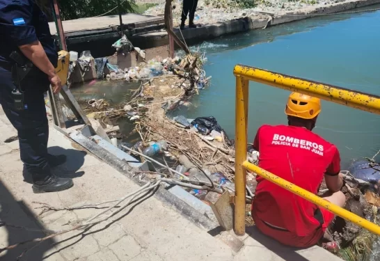 Encuentran el cadaver de un hombre flotando en un canal sanjuanino
