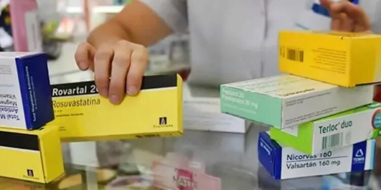 Jubilados: Los 6 requisitos para mantener los medicamentos gratis de PAMI