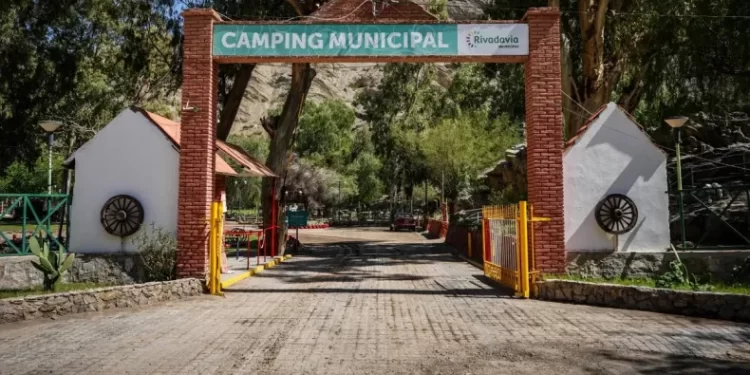 Rivadavia premia a los vecinos responsables con entradas al camping municipal