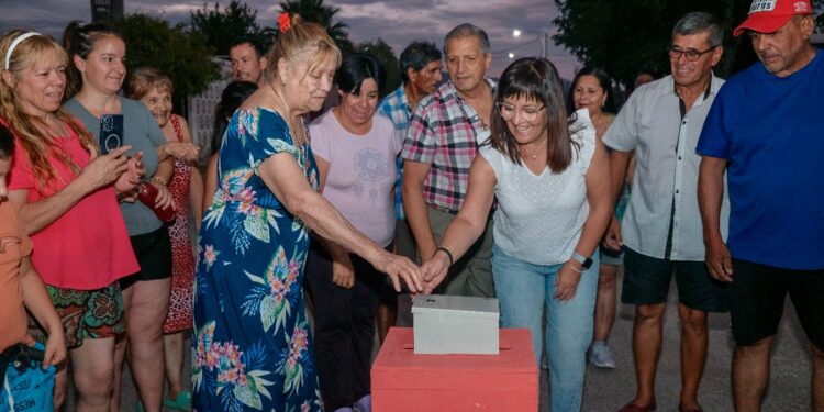 Chimbas avanza: inauguraron iluminación LED en el Barrio Andacollo VI
