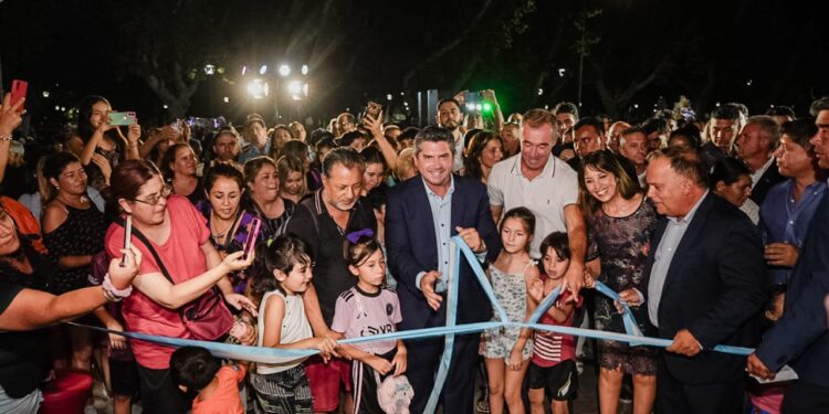 Marcelo Orrego inauguró un nuevo espacio en el Parque de Mayo para la infancia