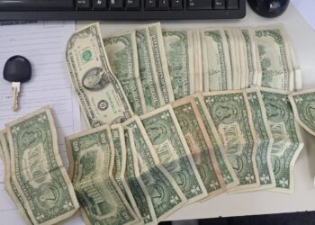 Violento robo en Capital: pareja armada asaltó a un hombre y terminó detenida