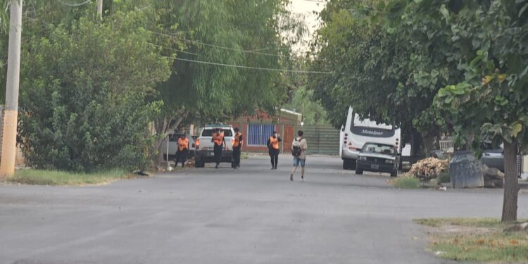 Atacaron a pedradas a la Policía tras la detención de un hombre