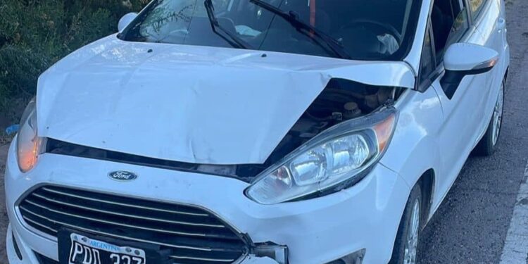 Impactante choque por alcance en 25 de Mayo: una mujer policía entre los heridos