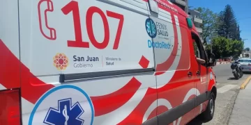 Se despertó con su casa en llamas y logró escapar con lo justo en Pocito