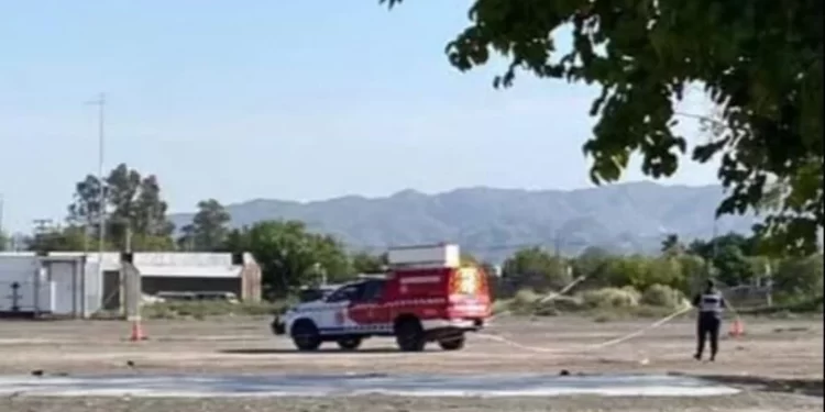 Un explosivo apareció en un camión de residuos en pleno centro de Caucete