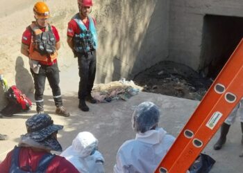 Así encontraron a Leonel en el canal: las impactantes imágenes del rescate