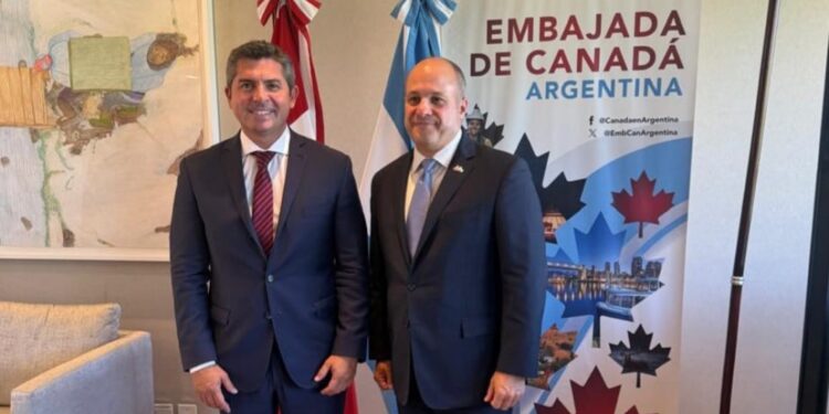 Marcelo Orrego se reunió con el embajador de Canadá en Argentina