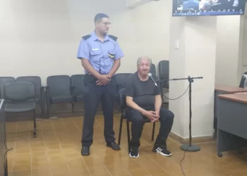 Abusó de sus perros y solo le prohibieron tener animales por dos años