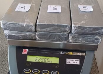 Gendarmería interceptó un ómnibus y secuestró más de 6 kilos de cocaína