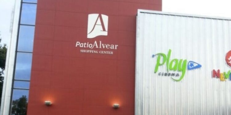 Día de la Mujer en San Juan: charlas, sorteos y solidaridad en un evento único