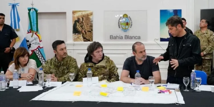 Javier Milei está en Bahía Blanca para monitorear la asistencia a las víctimas