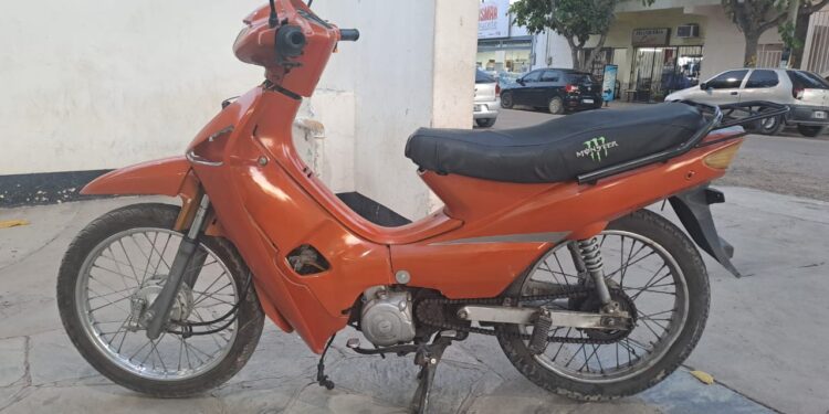 Le robaron la moto, la buscó en Facebook y la encontró en 25 de Mayo