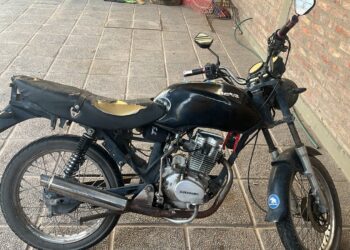Moto robada en Capital aparece en Rivadavia: Su dueño la recuperó