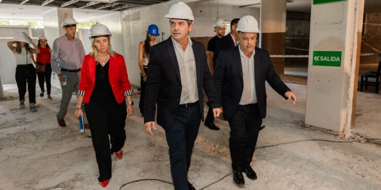 Marcelo Orrego supervisó la renovación histórica del Teatro Sarmiento