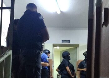 Ataque sangriento en el Penal: apuñalan a un interno en el estómago y cabeza