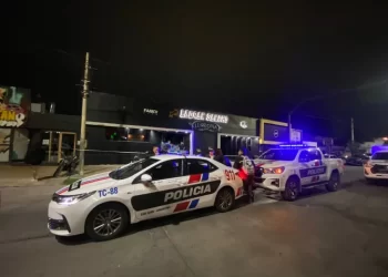 Salió a comprar algo para comer y murió frente al boliche donde trabajaba