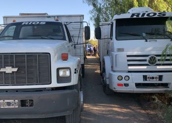 Empleados infieles: Atrapan a dos camioneros robando pasas en Caucete