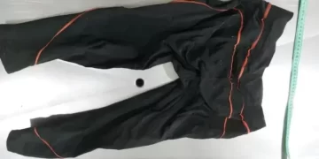 Difunden prenda clave para identificar a la madre de la beba hallada en un basural en Caucete