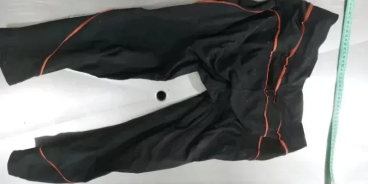 Difunden prenda clave para identificar a la madre de la beba hallada en un basural en Caucete