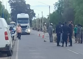 Adolescente resultó herida tras ser impactada por una camioneta en La Chimbera