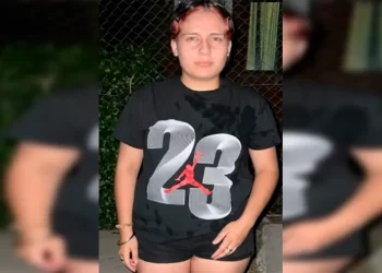 Buscan a una adolescente desaparecida