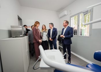 Marcelo Orrego habilitó la renovación del centro de salud Dr. Alonso Fuego en Pocito