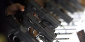 El Gobierno de Milei habilitó un trámite “exprés” para la tenencia de armas