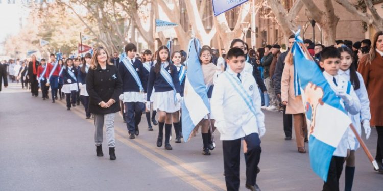 Así serán los actos para celebrar el 215° aniversario de la Revolución de Mayo